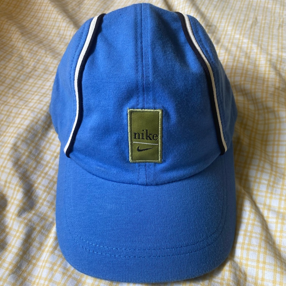 Nike Elastic Strap Hat